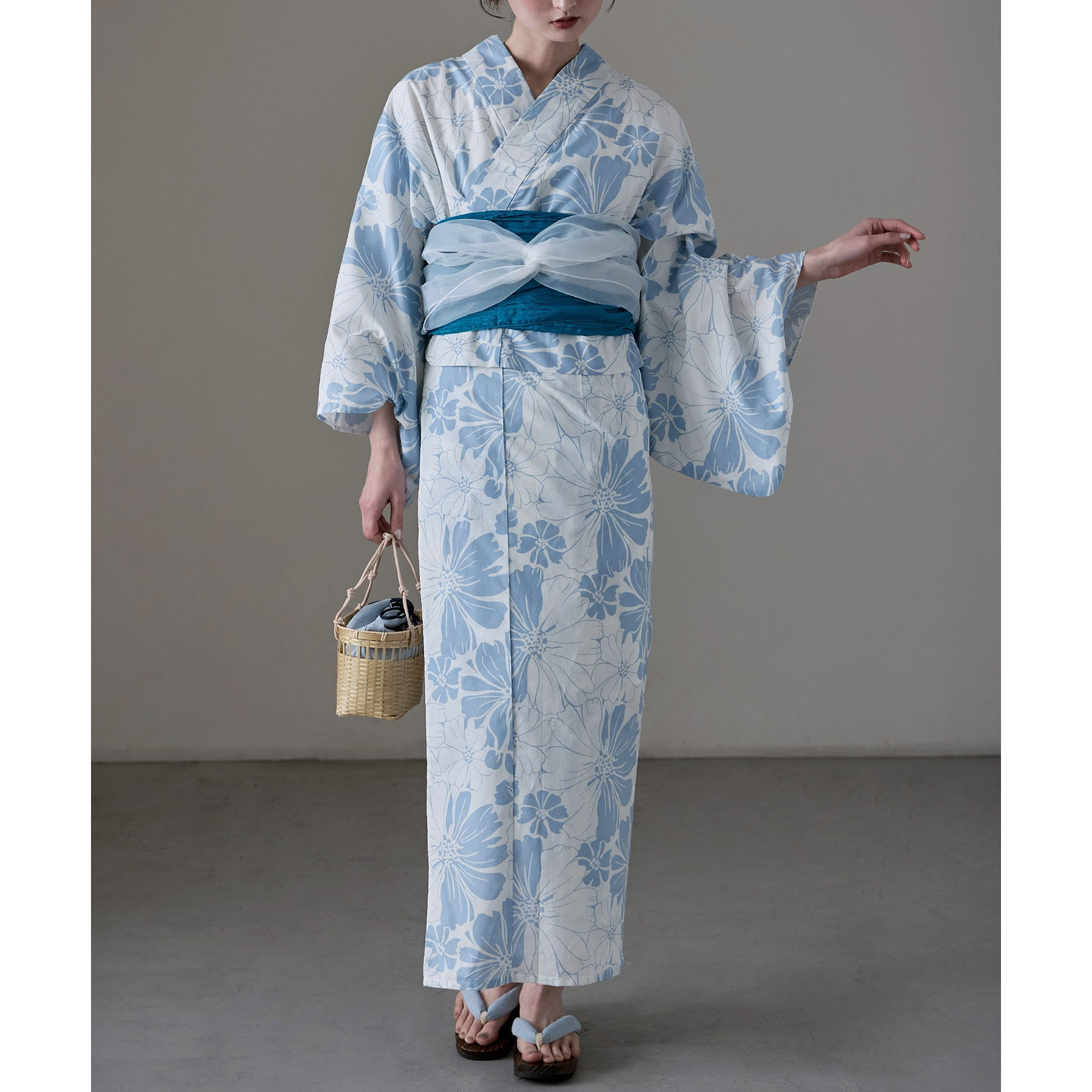 Robe Yukata Kimono Traditionne - Ethnic Fashion Girls avis et prix